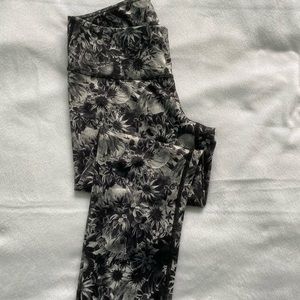 Lululemon leggings Capri lenght